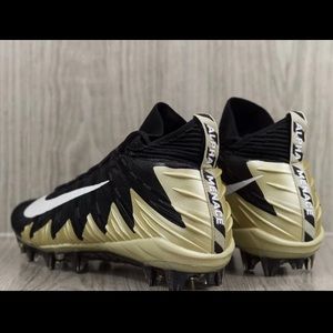 Nike Alpha Menace Elite Cleats